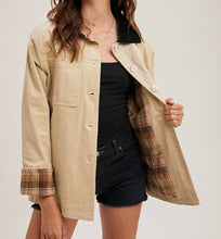 Load image into Gallery viewer, Courduroy Button Down Barn Coat