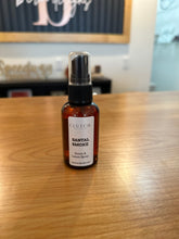 Load image into Gallery viewer, Room spray in SANTAL SMOKE -  Leather, smoke, musk and tonka beans (masculine).
