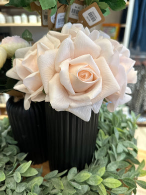 Light pink real touch rose bouquet