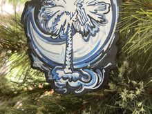 Load image into Gallery viewer, South Carolina Flag Ornament by Justin Patten (2 Styles)