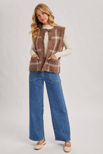 Load image into Gallery viewer, Heritage Plaid Knit Sweater Vest with Pockets
