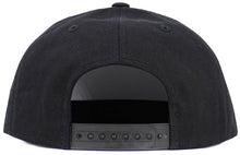 Load image into Gallery viewer, Checkered Brim Snapback
