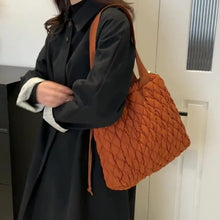 Load image into Gallery viewer, 751d6d1c-bd8f-44ff-ae30-abe558d9cf56-Max
