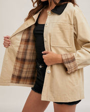 Load image into Gallery viewer, Courduroy Button Down Barn Coat

