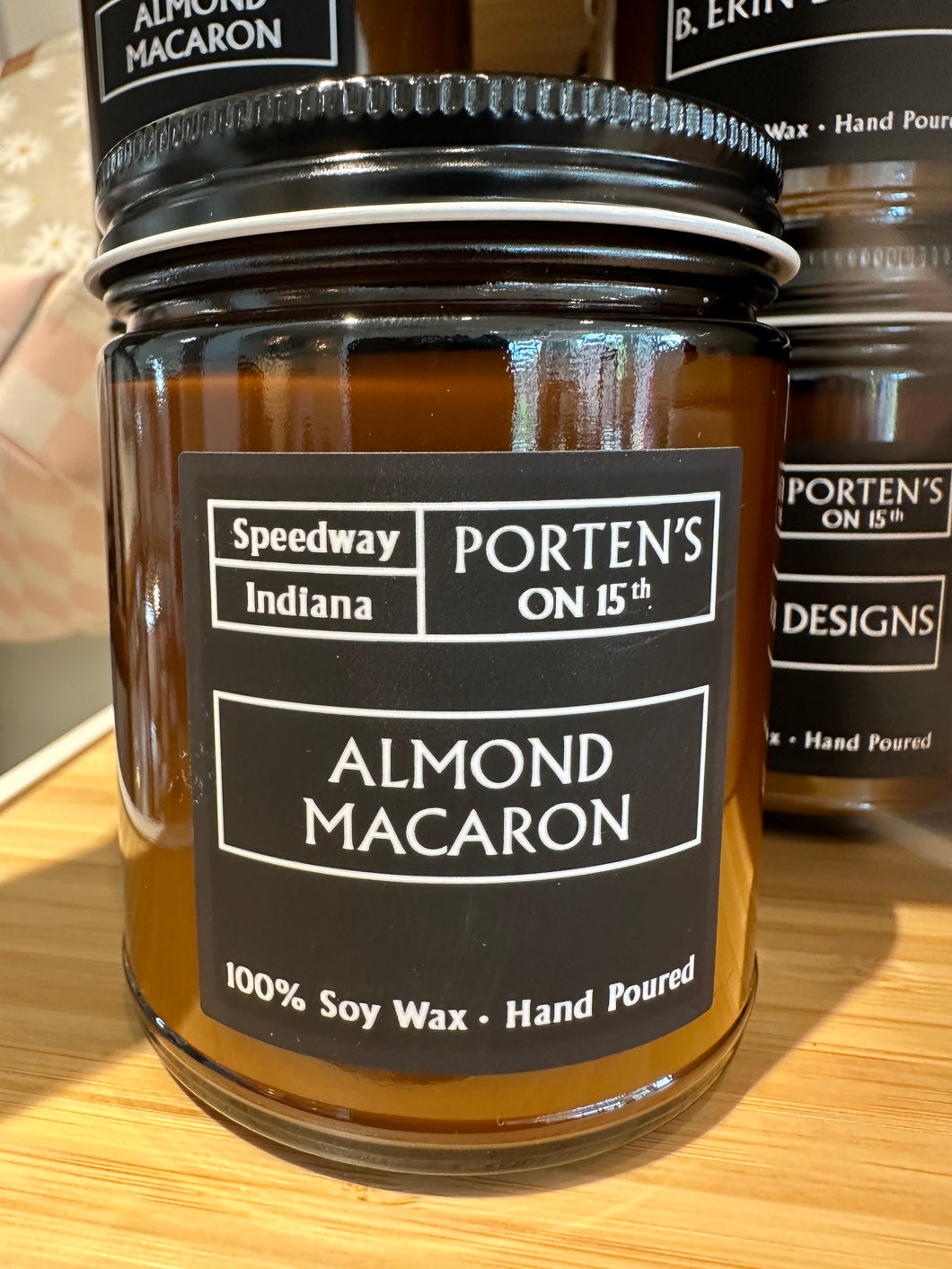 Almond Macaron Soy 7.2 oz candle. 