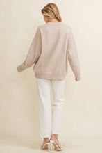 Load image into Gallery viewer, Game Day Horse Shoe Sweater | Beige
