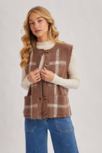 Load image into Gallery viewer, Heritage Plaid Knit Sweater Vest with Pockets
