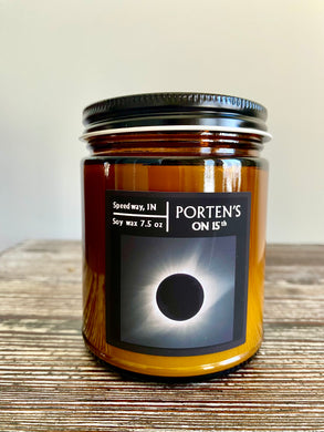 Soy candle celebrating the Eclipse.  Called Totality: Eclipse in Indy and made in a 7.5 oz far with black label of the eclipse.  