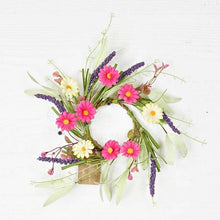 Load image into Gallery viewer, Candle Ring | Spring Mix Daisy
